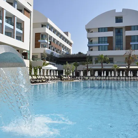 Port Side Hotel 5*