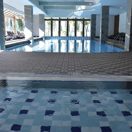 Hotel Port Side 5*
